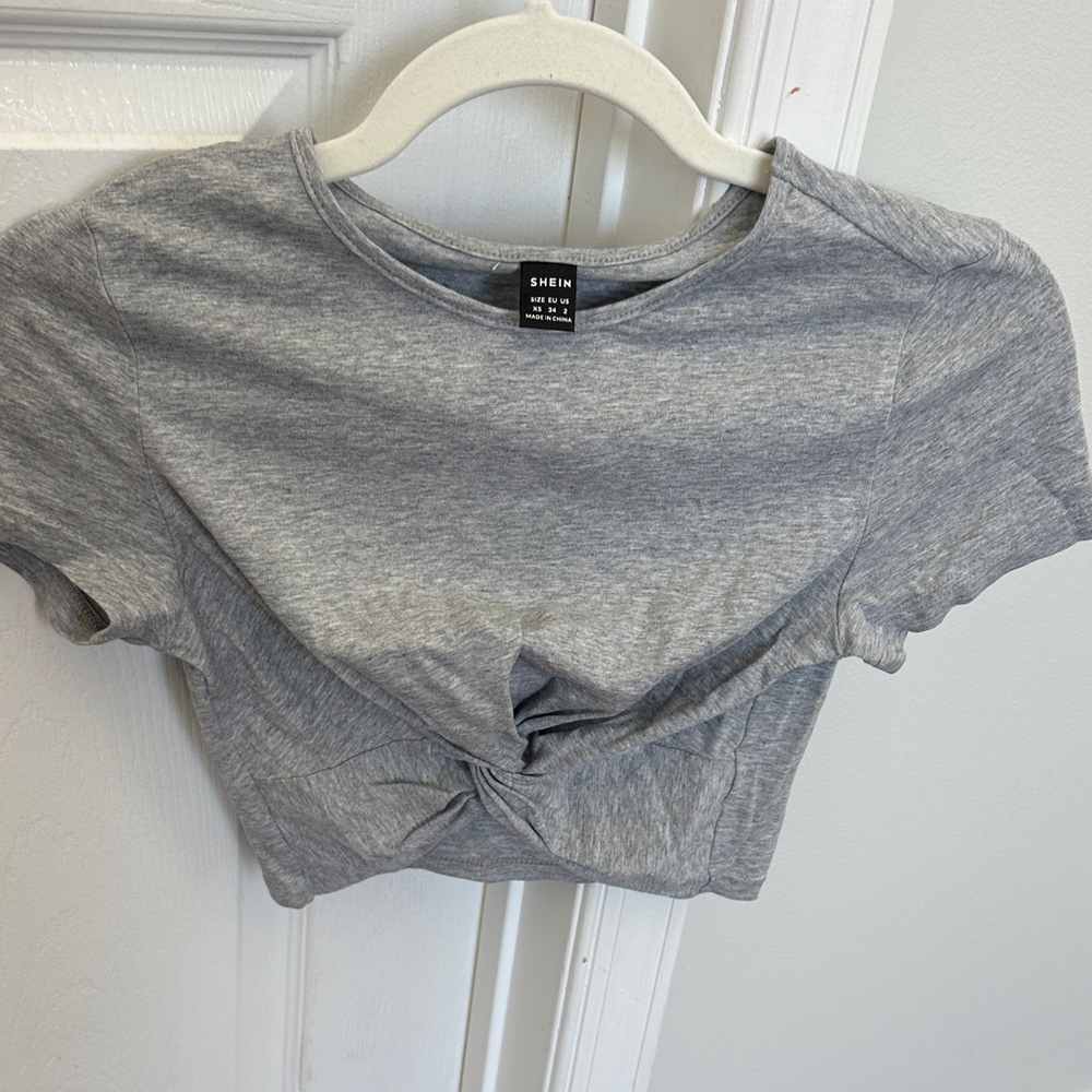 SHEIN Heather Gray Short Sleeve Knotted Tee